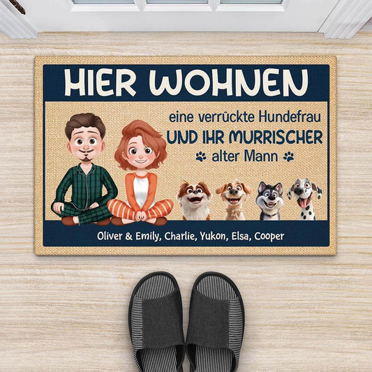 3887DGE2 eine verruckte hundefrau und ihr murrischer alter mann personalisierte fussmatte mit hund 3887D6M0I