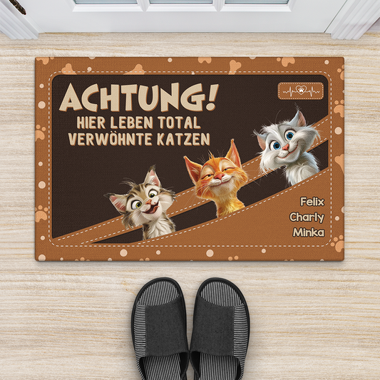 4011DGE2 achtung hier leben total verwohnte katzen personalisierte fussmatte katze lustig 4011D5N3D