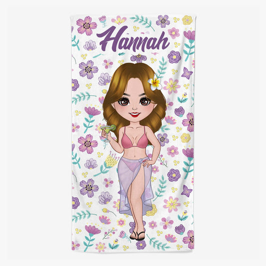 4593BGE1 frau mit blumen blattern strandtuch personalisiert_ 4593B5M0A