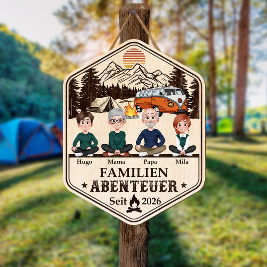 8700QGE2 familienabenteuer camping holzschild personalisiert_ familie mit hund 8700qtysi