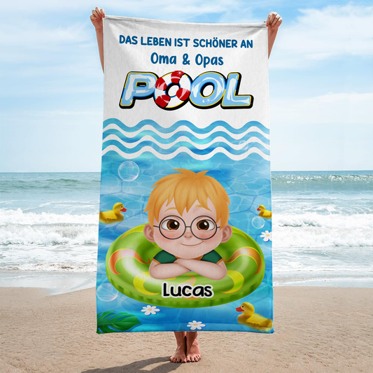 9264BGE2 das leben ist schoner an oma opas pool personalisierte geschenke kinder strandtuch 9264bccbk