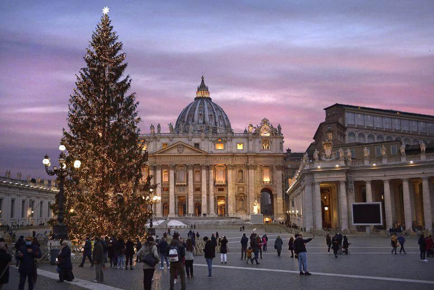 Wer bringt in Italien die Weihnachtsgeschenke? | Interessante Fakten über Weihnachten in Italien