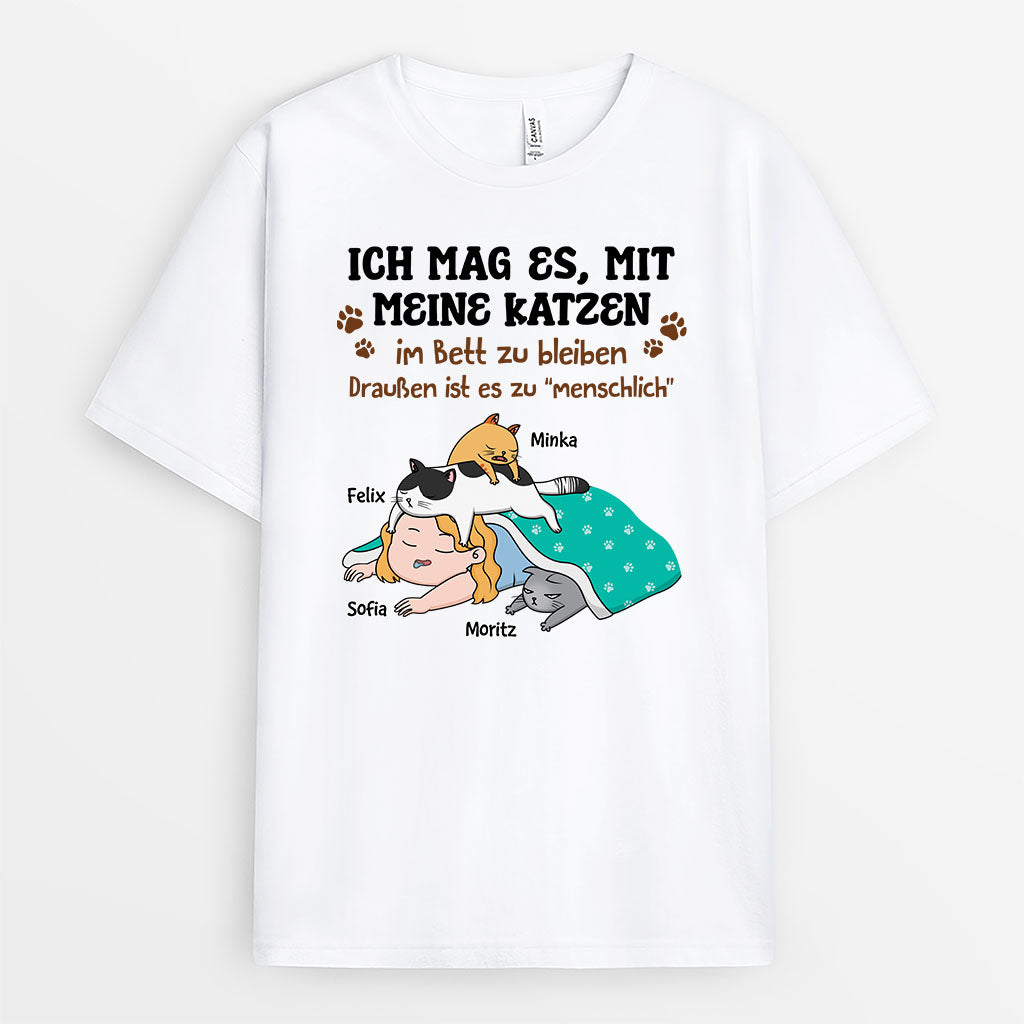 2881AGE1 ich mag es mit meinen katzen im bett zu bleiben  personalisiertes t shirt fur katzenliebhaber