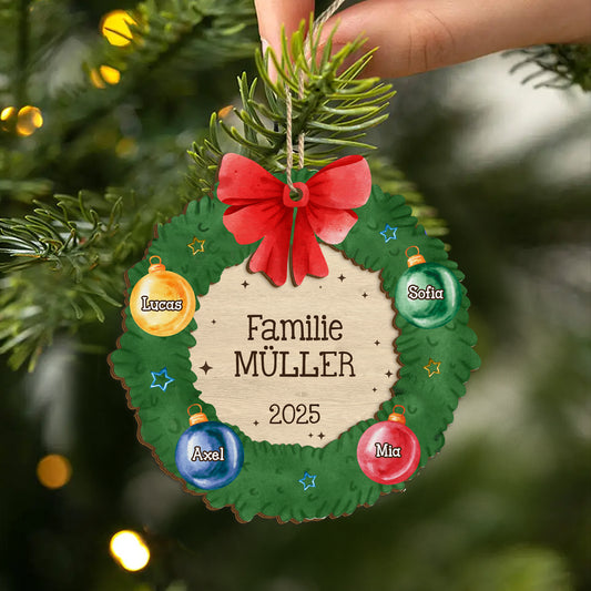 5513OGE2 familie mit weihnachtskranz personalisierte 2 schicht holz ornamente weihnachten 5513OTHAI