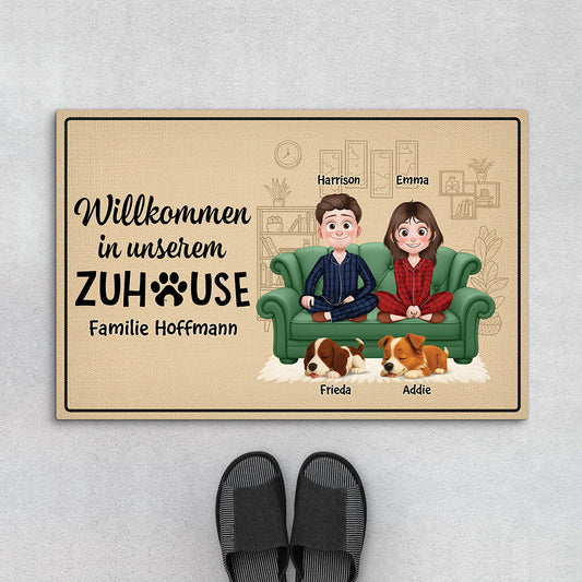 5933DGE1 willkommen in unserem zuhause hund fussmatte personalisiert paar_ 5933D6HNC