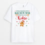 7064AGE1 dieses weihnachten backen wir mehr als nur kekse werdende mama t shirt personalisiert 7064ATQCA
