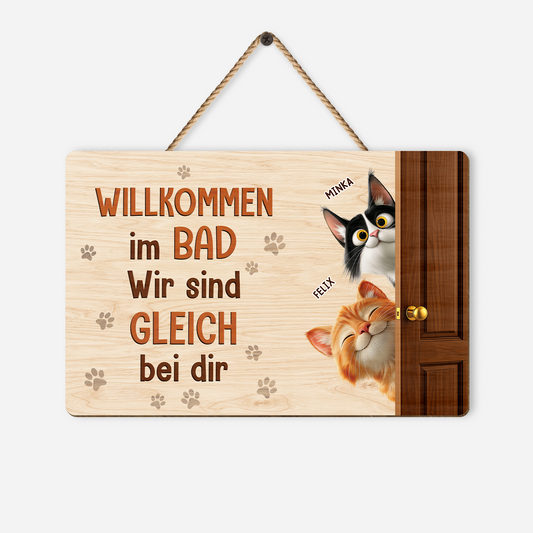 7735QGE1 willkommen im bad wir sind gleich bei dir holzschild personalisiert_ katze 7735qtrad