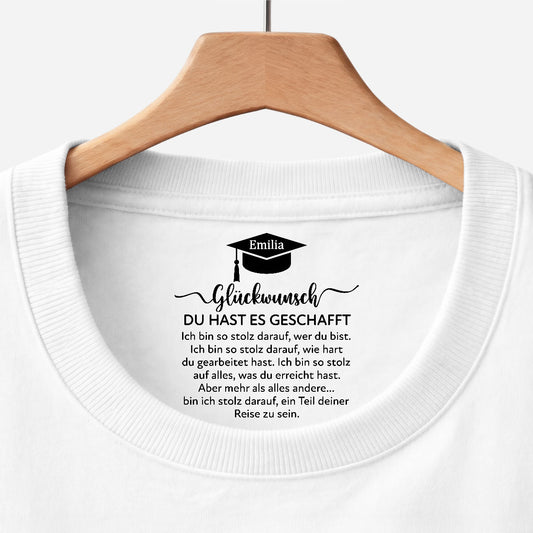 8964AGE1 du hast es geschafft weisses t shirt personalisiert nackenlabel drucken abschluss 8964aaavls_1